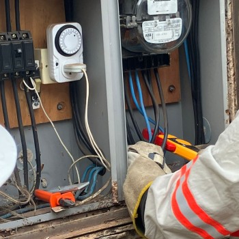 Na região, energia furtada nos últimos dez meses seria suficiente para abastecer mais de 6 mil famílias